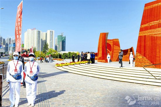 �N���ܵ����ի@���u