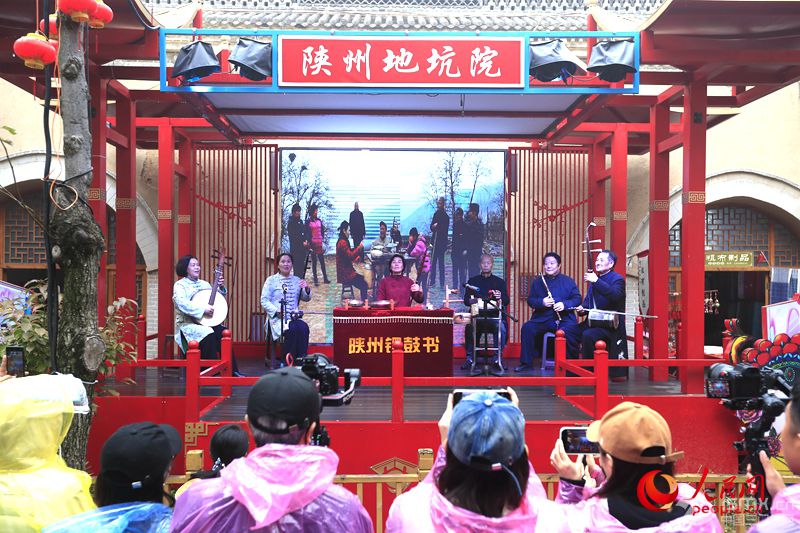 ���茹ĕ��ݳ��F(xi��n)��������W(w��ng)ӛ������z