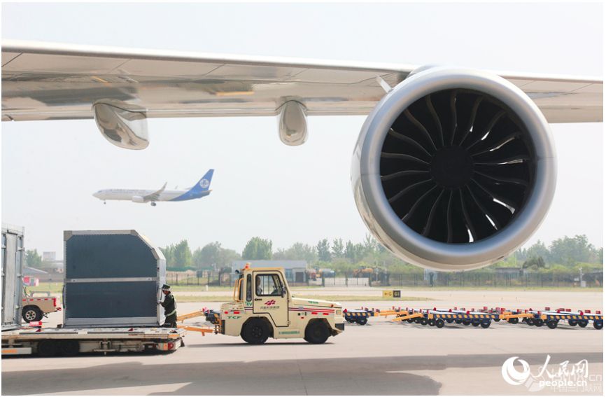 �C(j��)��(ch��ng)�bж�^(q��)؛���\(y��n)ݔһƬ��æ������W(w��ng) ��ƽ�z���Y�ψD��